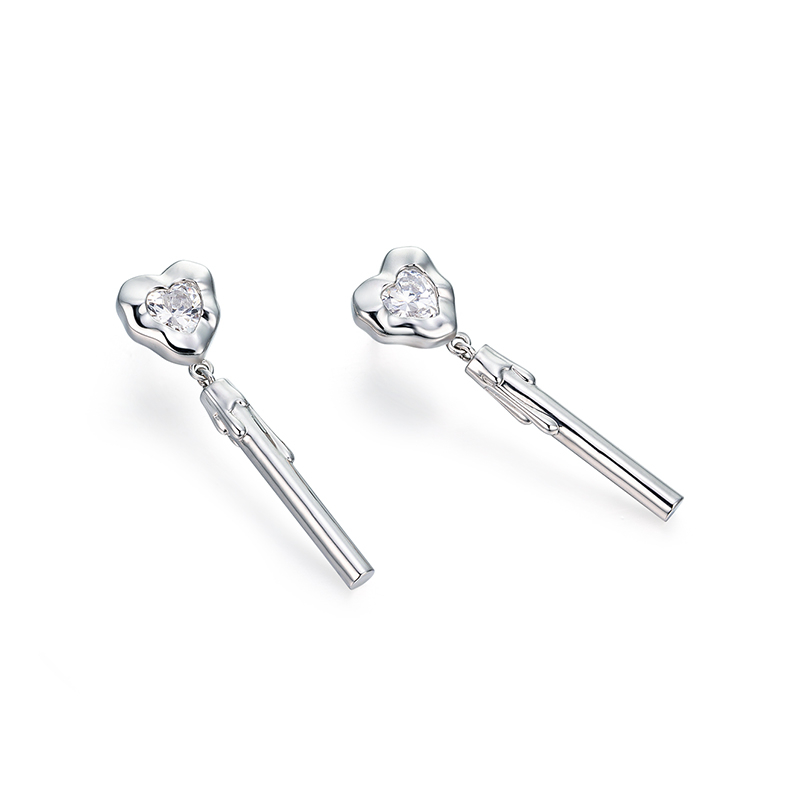 耳环•蜡烛系列  Heart-shaped candle pendant earrings 心形蜡烛长坠耳环